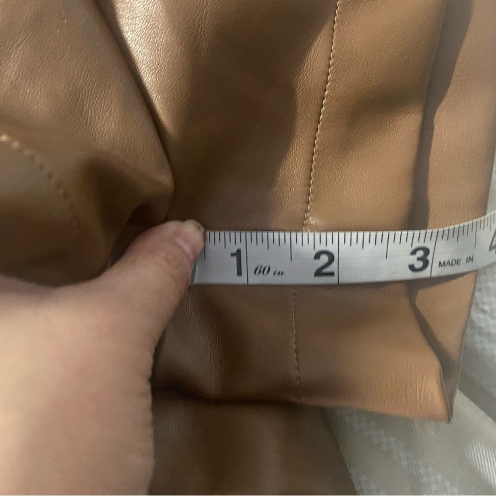 Olivaceous Women’s Brown/Tan Vegan Leather Shorts with front tie detail size L - Picture 7 of 7